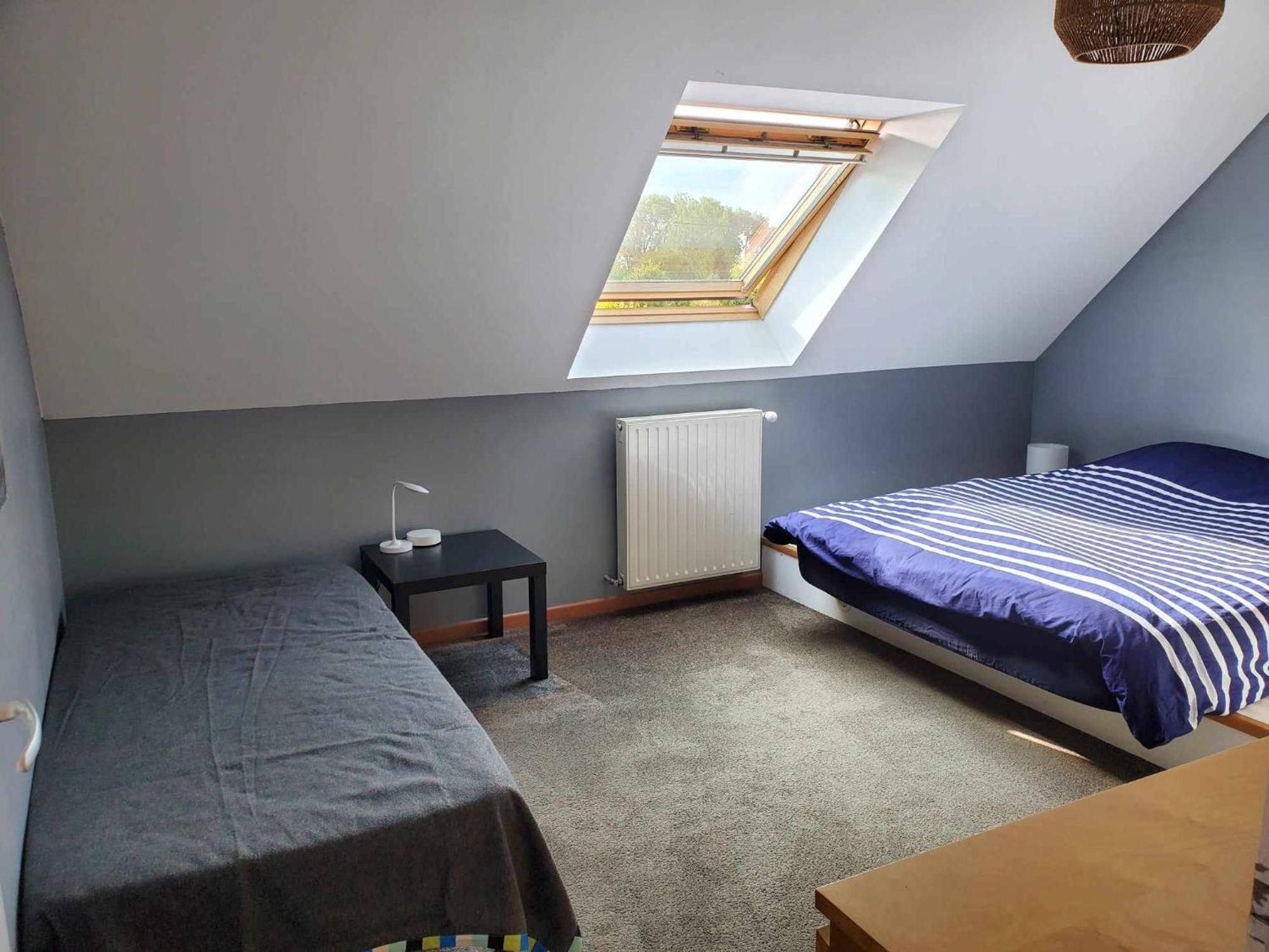 L Etablissement Gold Beach Propose 1 Hebergement , Maison 80M2 Avec Terrain 500M2, Parking Prive A 4 Min Du Port Artificiel D Arromanches, Services Accueil Personnalise, Lits Faits, Serviettes, Menage, Netflix, Wifi Ryes Exteriér fotografie